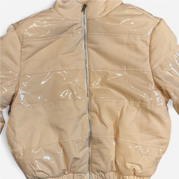 NWT Beige PufferJacket
Multiple Sizes Available! - Picture 8 of 9
